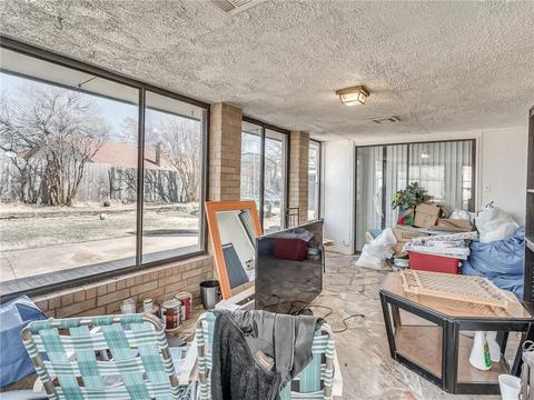 1421 E Main St, Moore, OK 73160 photo 30