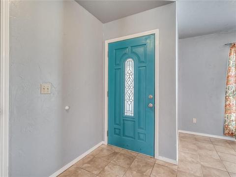 1421 E Main St, Moore, OK 73160 photo 3