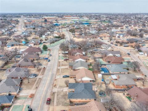 1421 E Main St, Moore, OK 73160 photo 36