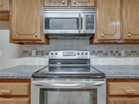 1421 E Main St, Moore, OK 73160 photo 13