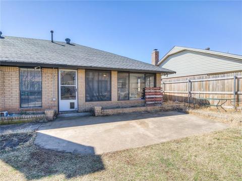 1421 E Main St, Moore, OK 73160 photo 31