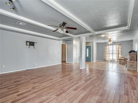 1421 E Main St, Moore, OK 73160 photo 6