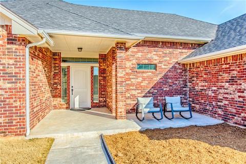 5735 Cedar Tree Cir, Guthrie, OK 73044 photo 2