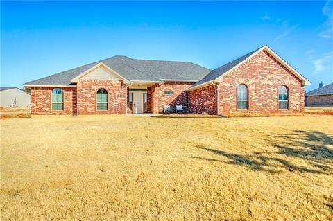 5735 Cedar Tree Cir, Guthrie, OK 73044 photo 1