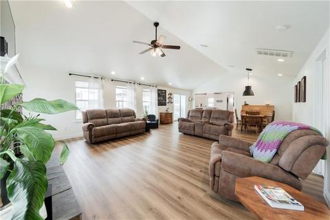 2301 Squirrel Pl Pl, Tuttle, OK 73089 photo 13