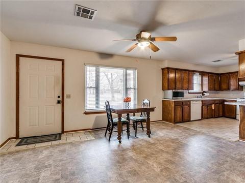 301 Sky Ln, Tuttle, OK 73089 photo 8