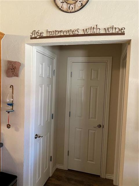 517 W Peacock Cir, Altus, OK 73521 photo 9