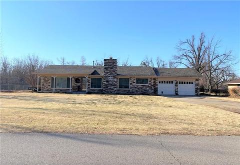 7604 NW 39th St, Bethany, OK 73008 photo 1