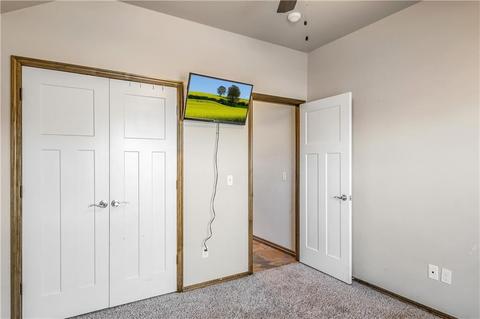 909 SW 14th St, Moore, OK 73160 photo 32