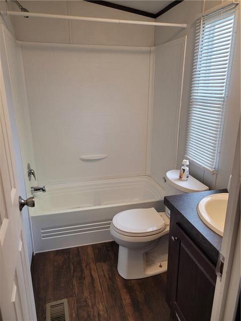 307 S Oak St, Crescent, OK 73028 photo 8
