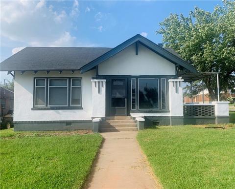 129 E 3rd St, Carnegie, OK 73015 photo 1