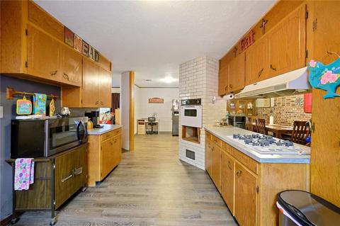1002 Wake St, Broken Bow, OK 74728 photo 16