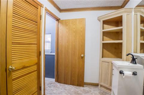 123 S 6th St, Mcloud, OK 74851 photo 16