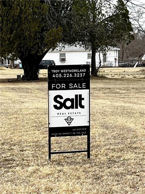1716 E Grant Ave, Guthrie, OK 73044 photo 4