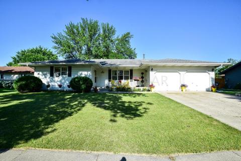 3402 Longfellow Rd N, Fargo, ND 58102 photo 1