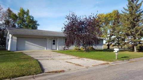 545 6th St SW, Perham, MN 56573 photo 1