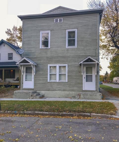 301 11th St NW, Devils Lake, ND 58301 photo 1
