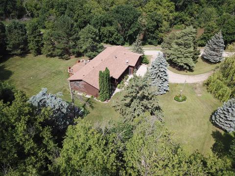 5423 E River Rd, Kindred, ND 58051 photo 1