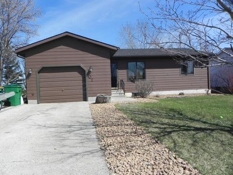 102 3 St E, Horace, ND 58047 photo 1