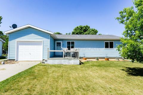 301 3 St E, Horace, ND 58047 photo 1