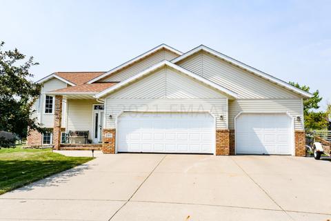 2911 Eagle Dr, Moorhead, MN 56560 photo 1