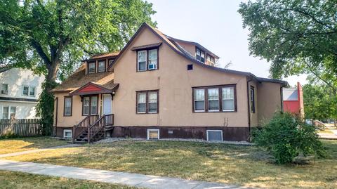 820 7 St S, Fargo, ND 58103 photo 1
