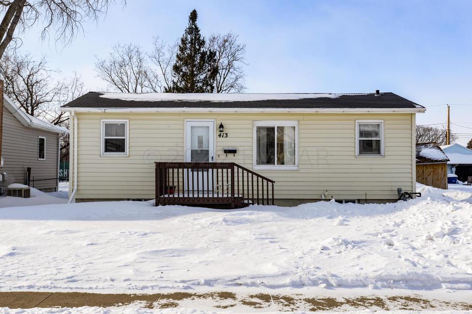 413 18th St N, Moorhead, MN 56560 45 Photos MLS 22380 Movoto