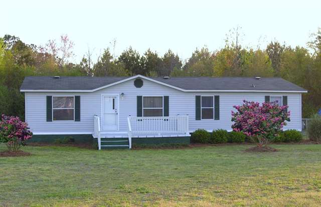 1354 Arbor Rd, Loris, SC 29569 photo 1