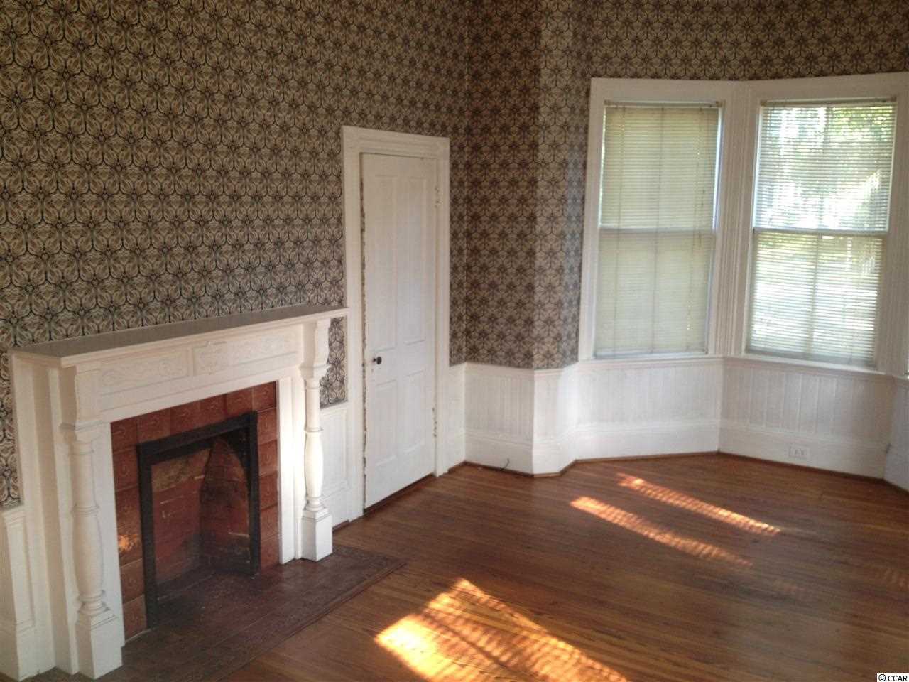 131 Orange St, Georgetown, SC 29440 photo 4