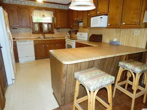 519 N 5th Ave N, Surfside Beach, SC 29575 photo 14