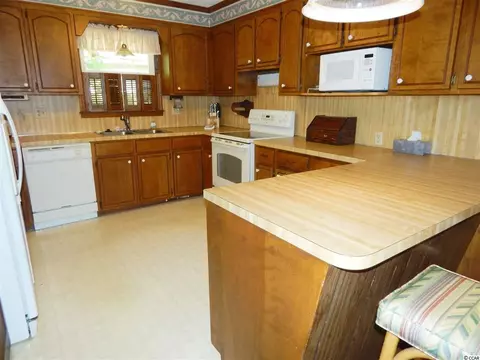 519 N 5th Ave N, Surfside Beach, SC 29575 photo 15