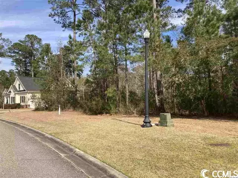 11 Sprig Ln, Murrells Inlet, SC 29576