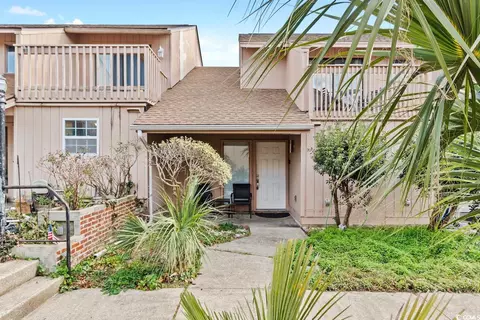 305 21st Ave S #113, Myrtle Beach, SC 29577