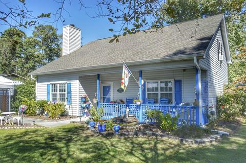 1522 26th Ave N, North Myrtle Beach, SC 29582