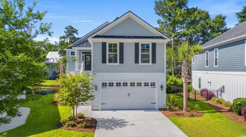 121 Natures View Cir, Pawleys Island, SC 29585