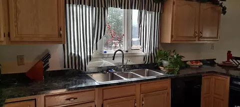 Kitchen - 7101 Choppee Rd, Georgetown, SC 29440 photo 2 of 3