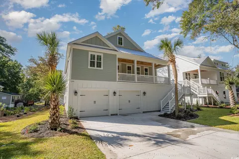 150 Minnow Dr, Pawleys Island, SC 29585