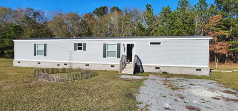 119 Airborne Way, Cross, SC 29436
