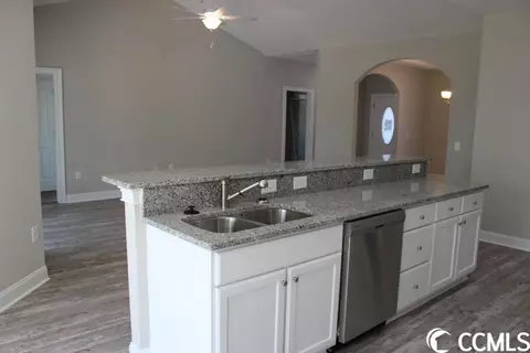 942 Log Cabin Rd, Loris, SC 29569 photo 10