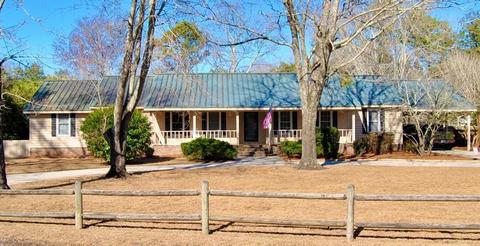 1064 Turntable Rd, Murrells Inlet, SC 29576