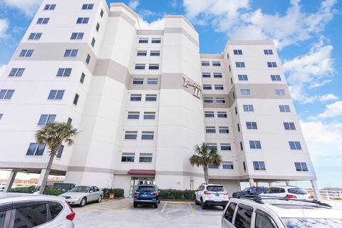5800 Ocean Blvd N #602, North Myrtle Beach, SC 29582