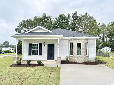 2976 Silverleaf Cir, Loris, SC 29569