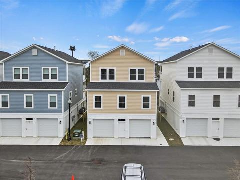 108 Marblehead Dr, Little River, SC 29566