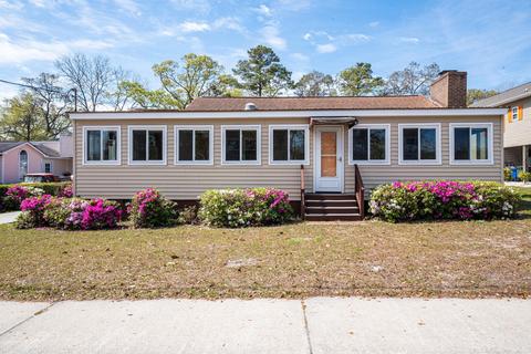 613 37th Ave S, North Myrtle Beach, SC 29582
