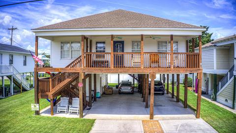 2103 Nixon St, North Myrtle Beach, SC 29582