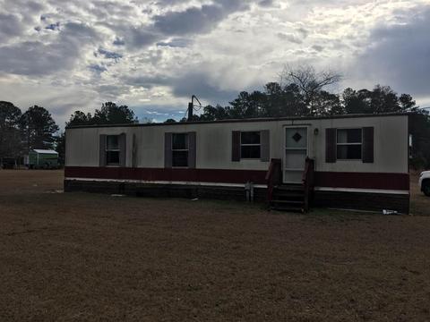 1150 Log Cabin Rd, Loris, SC 29569