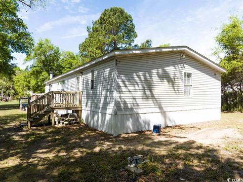 95 Yale Pl, Pawleys Island, SC 29585