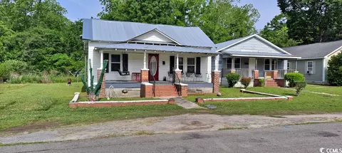 108 S Beech Ave, Andrews, SC 29510