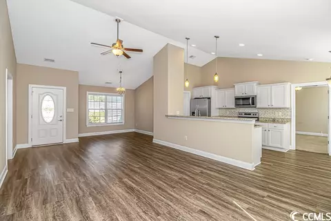 488 Oakham Dr, Conway, SC 29527 photo 9