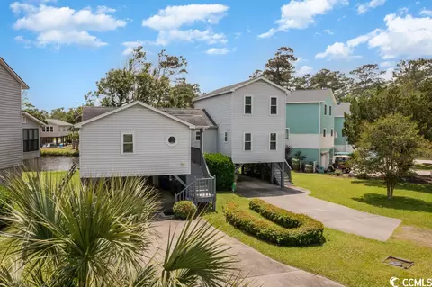 313 Lakeside Dr, Surfside Beach, SC 29575